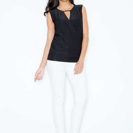 Elegant Sleeveless Top with Contemporary Neckline - The Perfect Blend of Style and Comfort