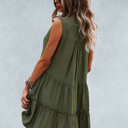 Elegant Sleeveless V-Neck Dress for Effortless Style - Très Elite