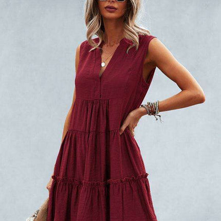 Elegant Sleeveless V-Neck Dress for Effortless Style - Très Elite