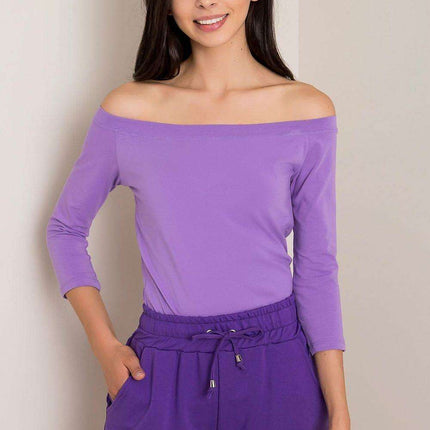 Elegant Spanish Off-Shoulder Blouse - Très Elite