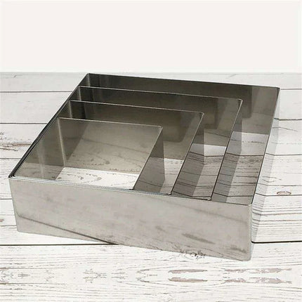 Elegant Stainless Steel Square Mold for Mousse Cakes and Special Occasions - Très Elite
