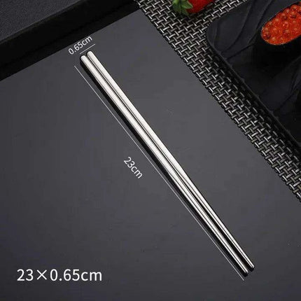 Elegant Stainless Steel Sushi Chopsticks with Enhanced Grip for Asian Cuisine - Très Elite