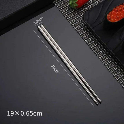 Elegant Stainless Steel Sushi Chopsticks with Enhanced Grip for Asian Cuisine- Très Elite- Très Elite