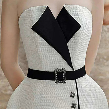 Elegant Strapless Jacquard Party Dress with Color Contrast Accents - Très Elite