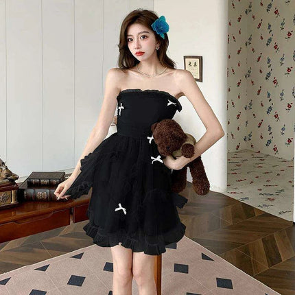 Elegant Strapless Summer Dress with Feminine Mesh Bow