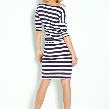 Elegant Striped Viscose Daydress with Stylish 3/4 Sleeves - Très Elite
