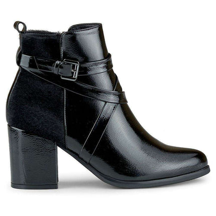 Elegant Suede Leather Ankle Booties - Très Elite