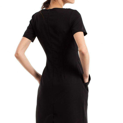 Elegant Sweetheart Draped Day Dress with Handy Side Pockets - Très Elite
