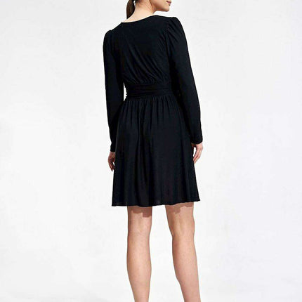 Elegant Sweetheart Flared Dress - Très Elite