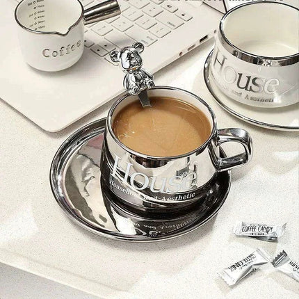 Elegant Tea and Coffee Experience for Tranquil Home Retreats - Très Elite