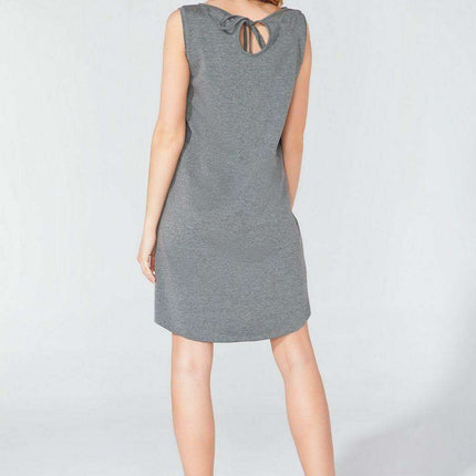 Elegant Teardrop-Back Knit Daydress by Tessita - Très Elite