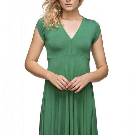 Elegant Tessita Knit Evening Gown - Très Elite