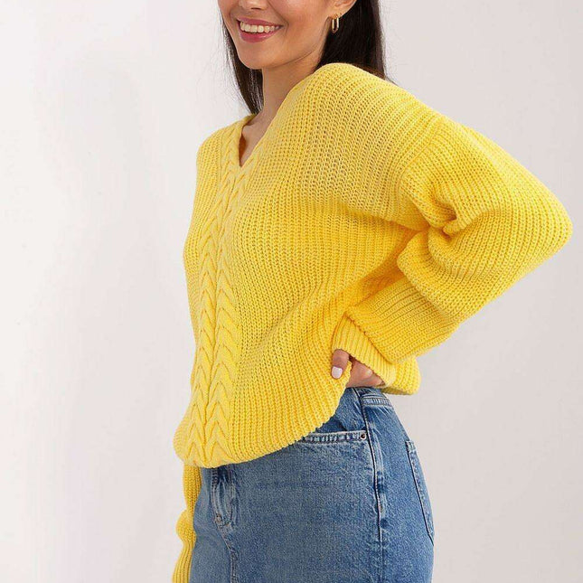 Elegant Textured Knit Sweater