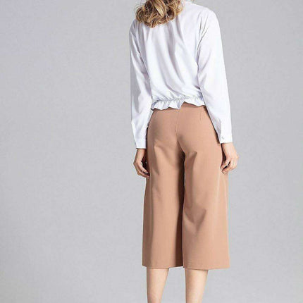 Elegant Tie-Detail Button-Up Blouse - Très Elite