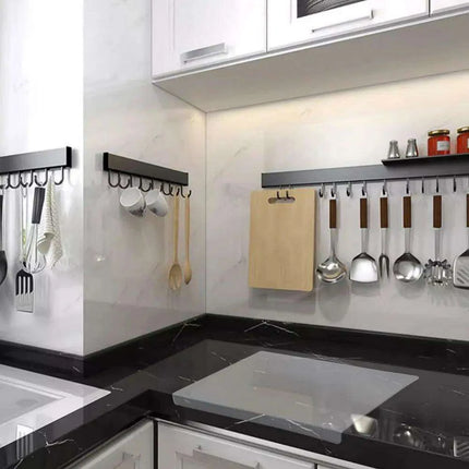 Elegant Transparent Acrylic Cutting Board - Essential Kitchen Accessory for Modern Homes - Très Elite