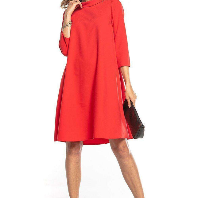 Elegant Trapeze Midi Dress with Vintage Inspiration from Jackie Kennedy