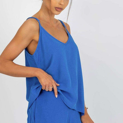 Elegant V-Neck Adjustable Tank by Top Och Bella - Très Elite