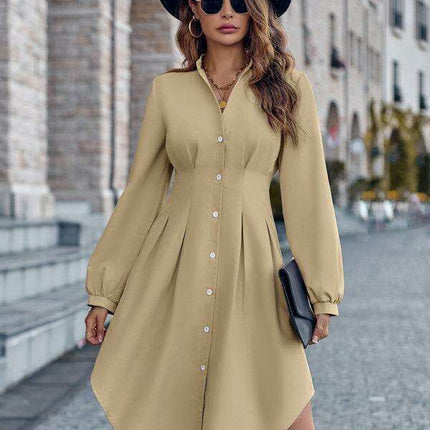 Elegant V-neck Cardigan Dress with Flattering Waist Detail - Très Elite