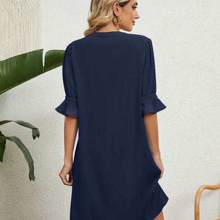 Elegant V-neck Dress with Gathered Sleeves - Très Elite
