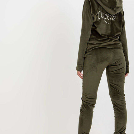 Elegant Velour Lounge Ensemble - Très Elite