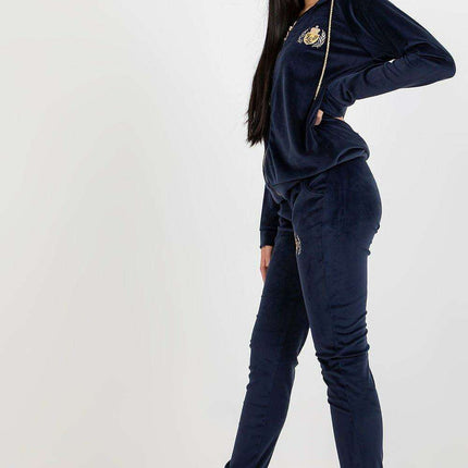 Elegant Velour Lounge Ensemble - Très Elite