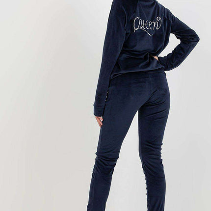 Elegant Velour Lounge Ensemble - Très Elite