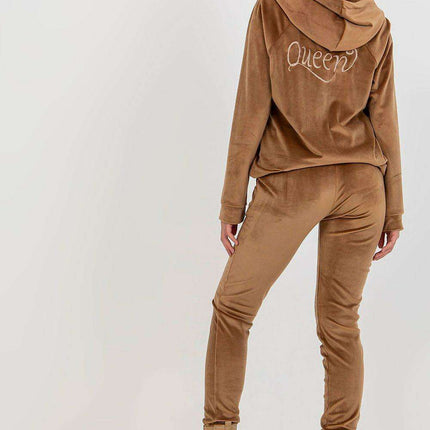 Elegant Velour Lounge Ensemble - Très Elite
