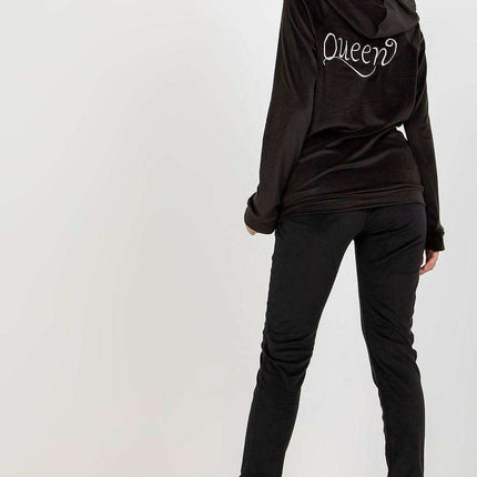 Elegant Velour Lounge Ensemble - Très Elite