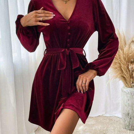 Elegant Velvet V-neck A-line Dress with Long Sleeves and Waist Detail - Très Elite
