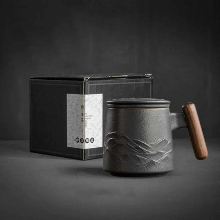 Elegant Vintage Ceramic Tea Mug Collection with Wooden Handle and Infuser Tray - Très Elite