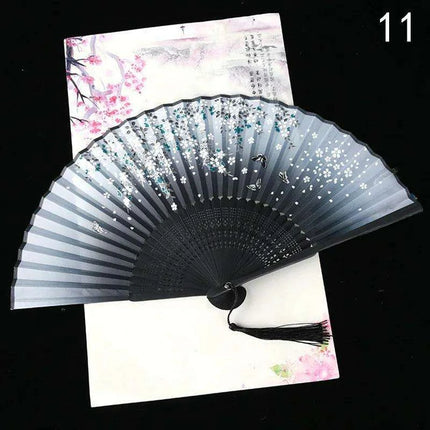 Elegant Vintage Chinese Silk Bamboo Folding Fan with Unique Designs - Très Elite
