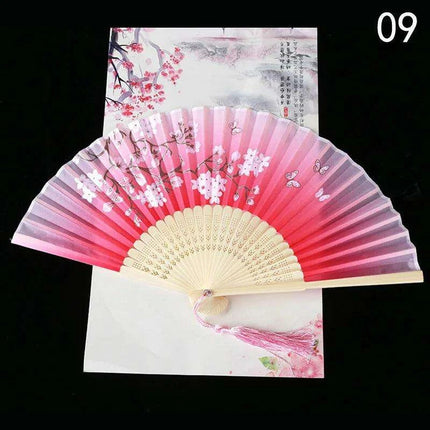 Elegant Vintage Chinese Silk Bamboo Folding Fan with Unique Designs - Très Elite