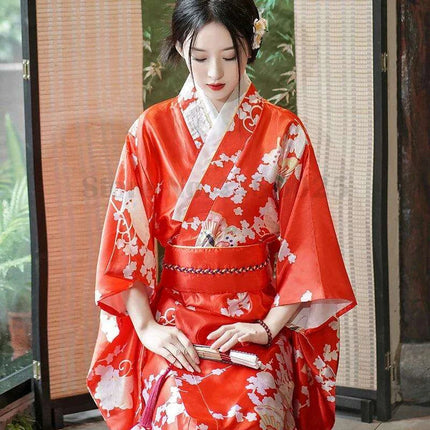 Elegant Vintage Floral Yukata Kimono Dress with Obi - Ideal for Special Events and Cosplay - Très Elite
