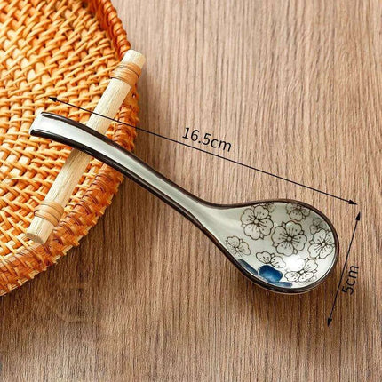 Elegant Vintage Japanese Bone China Spoon with Long Handle for Exquisite Dining - Très Elite