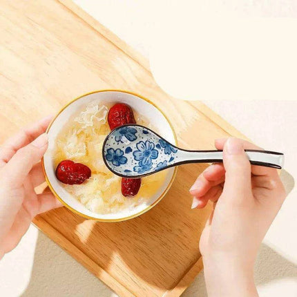 Elegant Vintage Japanese Bone China Spoon with Long Handle for Exquisite Dining - Très Elite