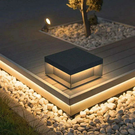 Elegant Waterproof LED Pillar Top Light for Outdoor Ambiance – Perfect for Streets, Fences, and Landscapes - Très Elite