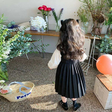 Elegant White Blouse and Chic Black Pleated Skirt for Little Girls - Très Elite