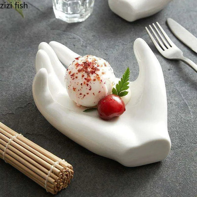Elegant White Ceramic Dinnerware Set for a Luxurious Dining Experience - Très Elite