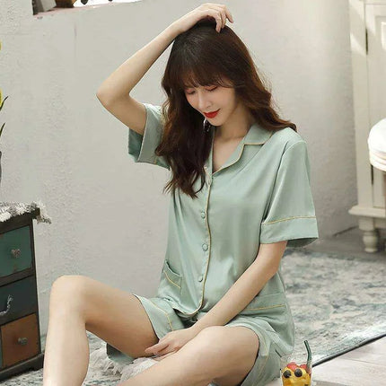 Elegant White Women's Pajama Set - Luxurious 2-Piece Sleepwear Collection - Très Elite