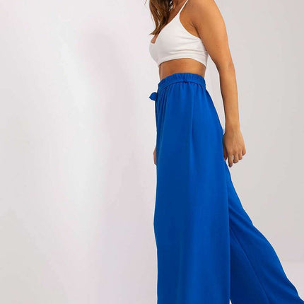 Elegant Wide-Leg Summer Trousers with Chic Waist Detail for Women - Très Elite