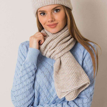 Elegant Winter Hat And Scarf Set For Women Cozy Warmth - Très Elite