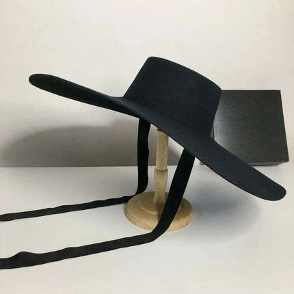Elegant Women's Black Wool Fedora Hat with Wide Brim for Fall and Winter Fashion - Très Elite