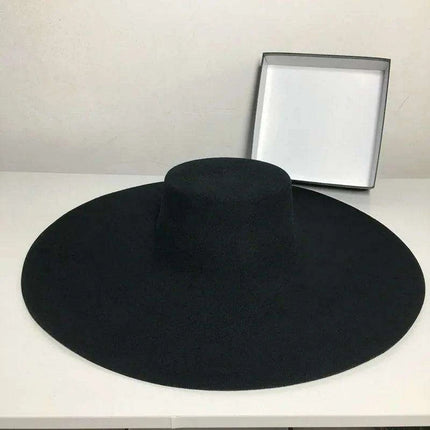 Elegant Women's Black Wool Fedora Hat with Wide Brim for Fall and Winter Fashion - Très Elite