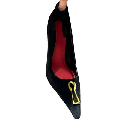 Elegant Women's Cat-Inspired Pointed High-Heel Shoes with Chic Metallic Details - Luxurious Leather Suede for Special Occasions - Très Elite
