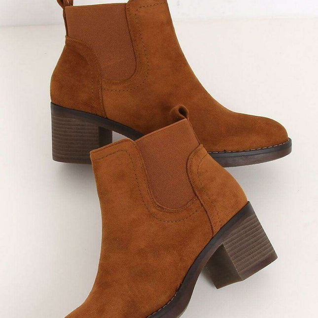 Elegant Women's Heel Boots - Model 146819