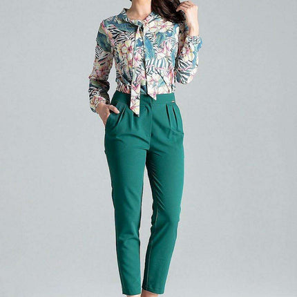 Elegant Women's Lenitif Tailored Cigarette Pants - Très Elite