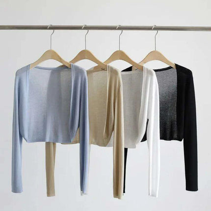 Elegant Women's Lightweight Sweetheart Cardigan for Spring/Summer Style - Très Elite