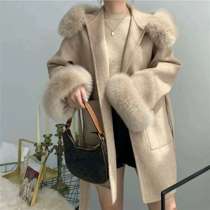 Elegant Women's Wool Blend Winter Coat with Fox Fur Trim and Cashmere Lining - Très Elite