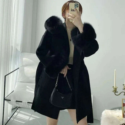 Elegant Women's Wool Blend Winter Coat with Fox Fur Trim and Cashmere Lining - Très Elite