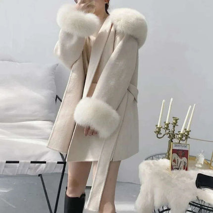 Elegant Women's Wool Blend Winter Coat with Fox Fur Trim and Cashmere Lining - Très Elite
